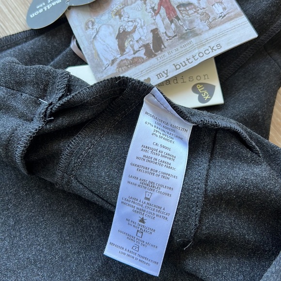 Tyler Madison made in Canada 🇨🇦 size XS gray leggings - Picture 16 of 16